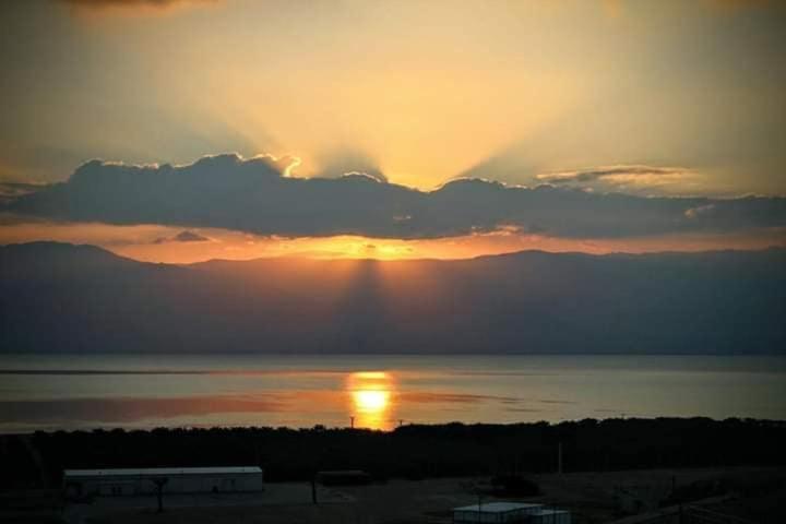 Unique&Warmy Place In The Dead Sea Avnat Kültér fotó